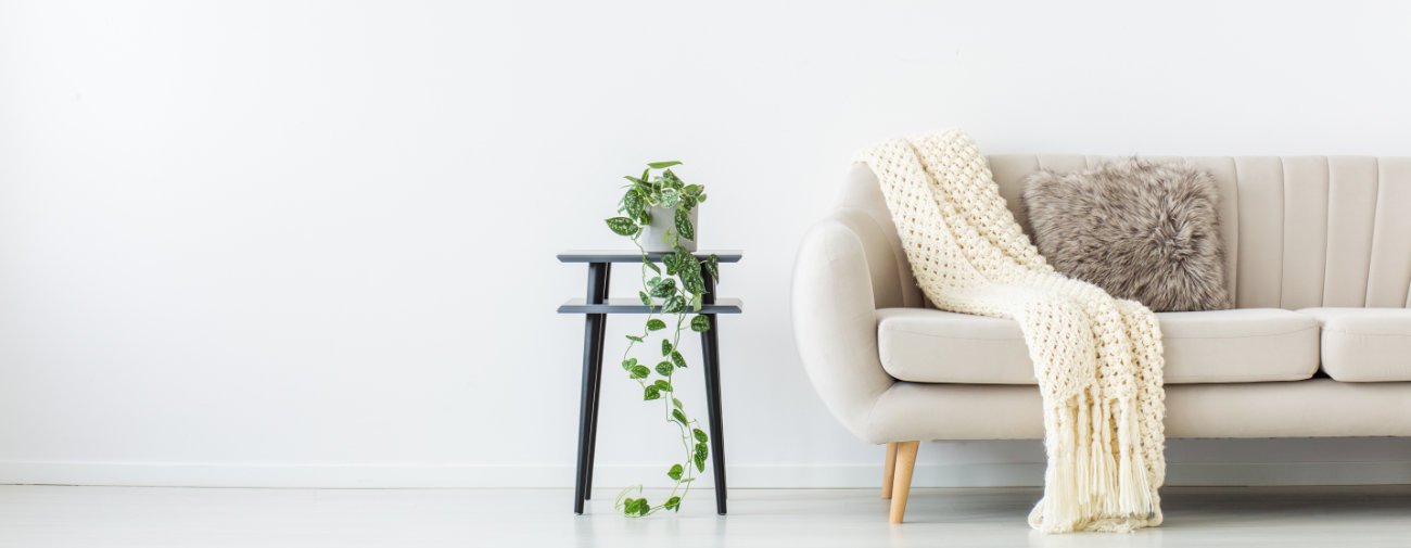 living room with copy space pc5zn2r 1.jpg